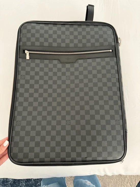 Louis Vuitton Pegase Carry-On - Picture 1 of 13